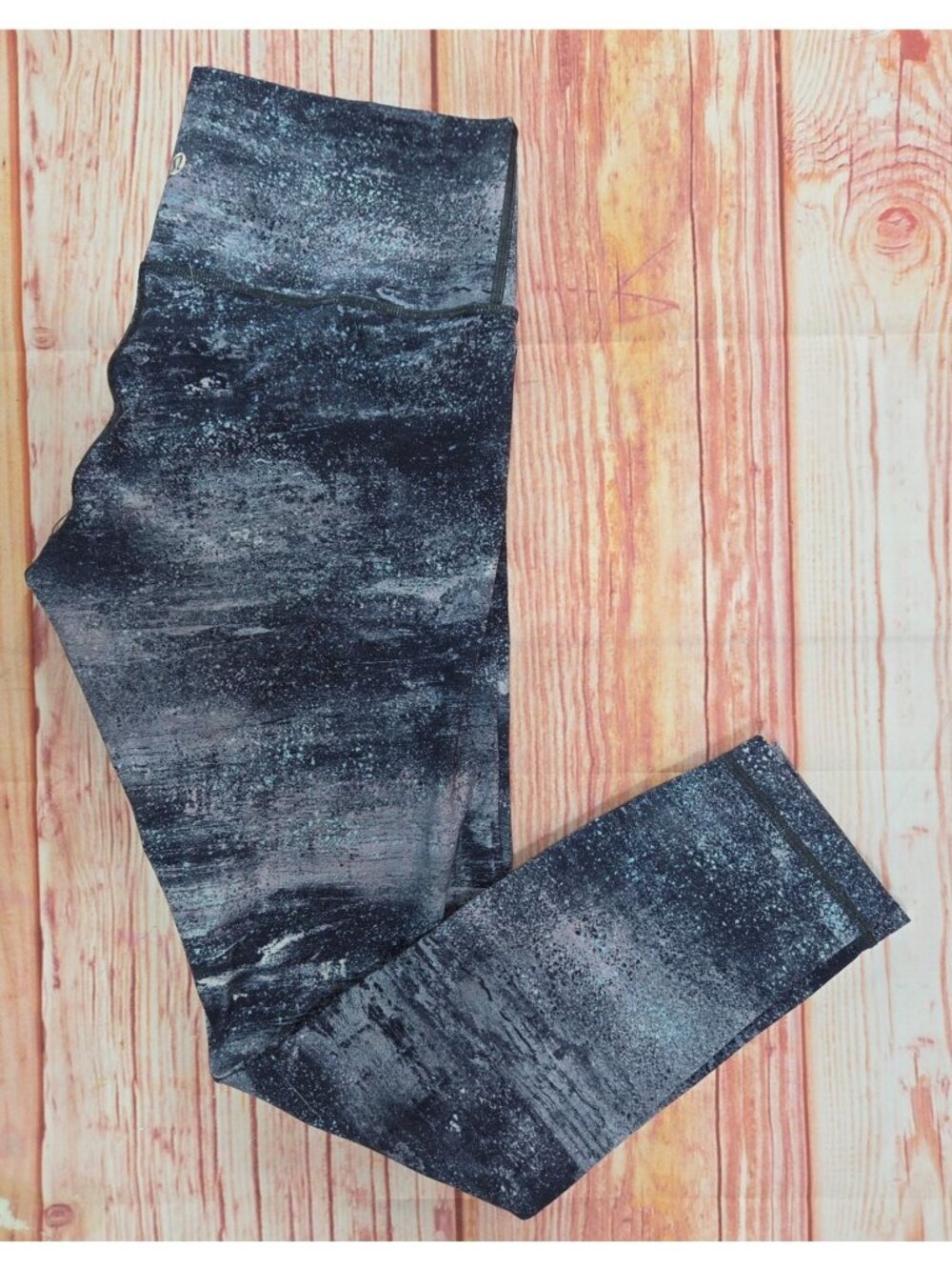 Lululemon Fast And Free High-Rise Leggings Size Small/Medium Watercolor Print